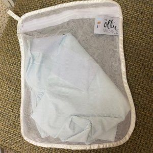 NEW Ollie Swaddle in Sky